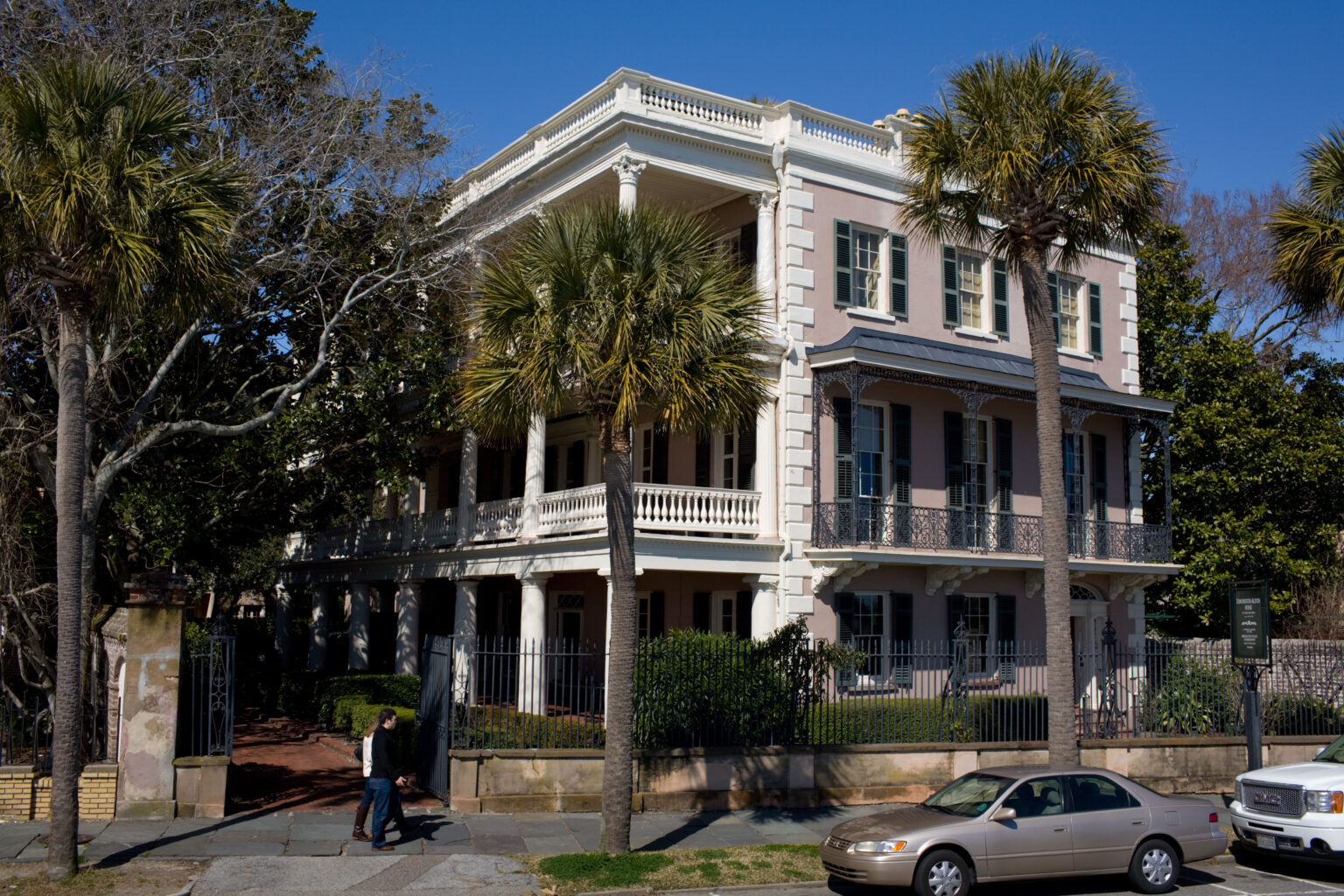 Charleston Tours | Carriage & House Experience